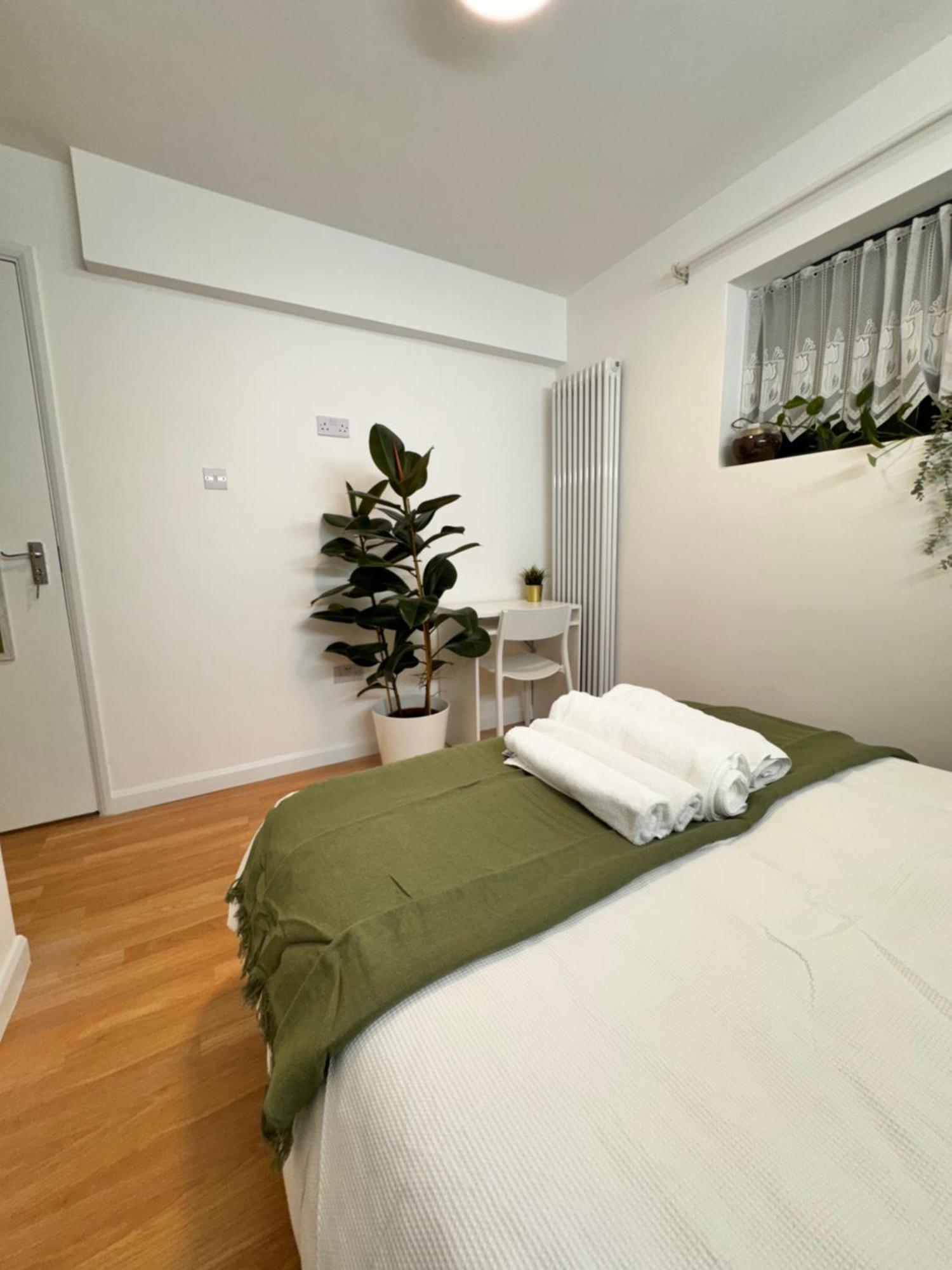 Luxury 2 Bhk In Canary Wharf Апартаменты Лондон